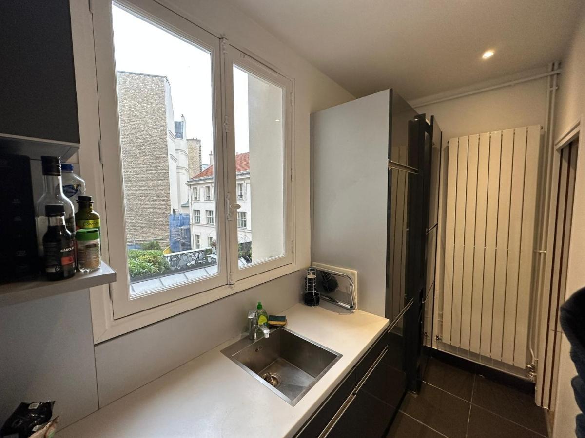 Gorgeous Paris Eiffel Tower Apartment Bagian luar foto