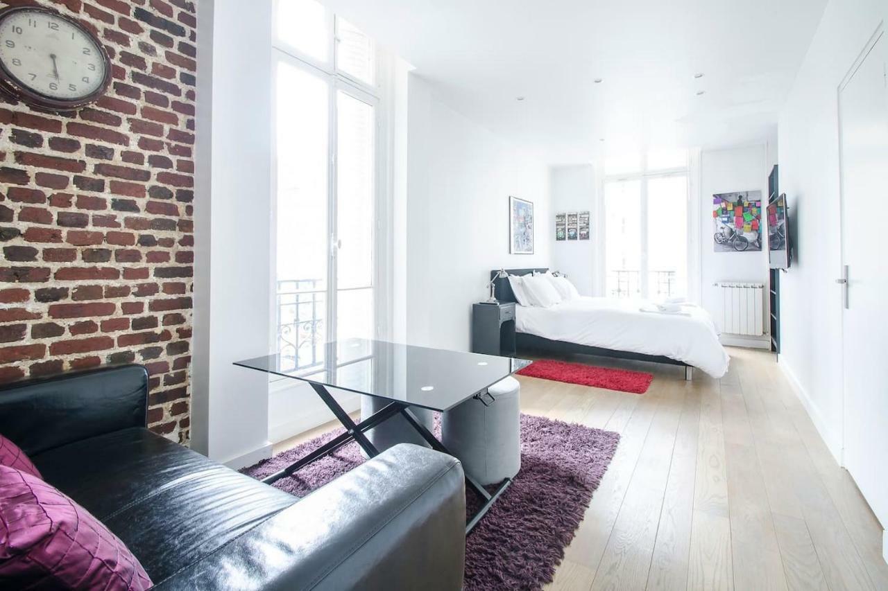 Gorgeous Paris Eiffel Tower Apartment Bagian luar foto