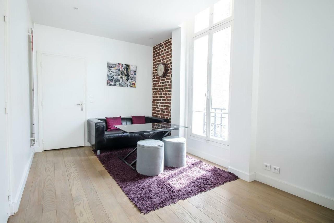Gorgeous Paris Eiffel Tower Apartment Bagian luar foto