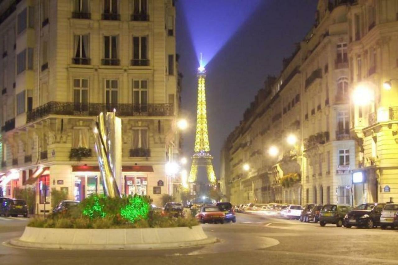 Gorgeous Paris Eiffel Tower Apartment Bagian luar foto
